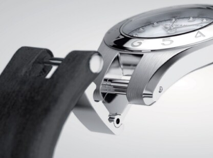 Linea 10011 Watch for ladies | Check Prices on Baume & Mercier Detail