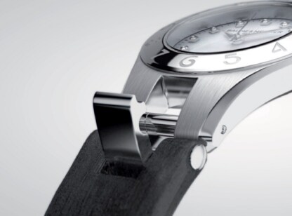 Linea 10011 Watch for ladies | Check Prices on Baume & Mercier Detail