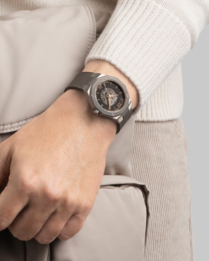 Riviera 10720 メンズ ウォッチ | Baume & Mercier Close-Up