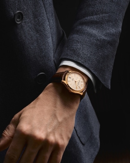 Clifton 10802 Watch for men | Check Prices on Baume & Mercier