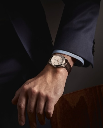Clifton 10773 Watch for men | Check Prices on Baume & Mercier