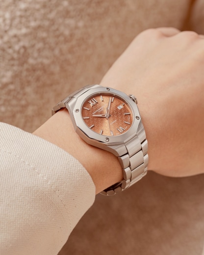 ساعة يد Riviera 10764 لـ للنساء | تفقُّد الأسعار على Baume & Mercier Other View