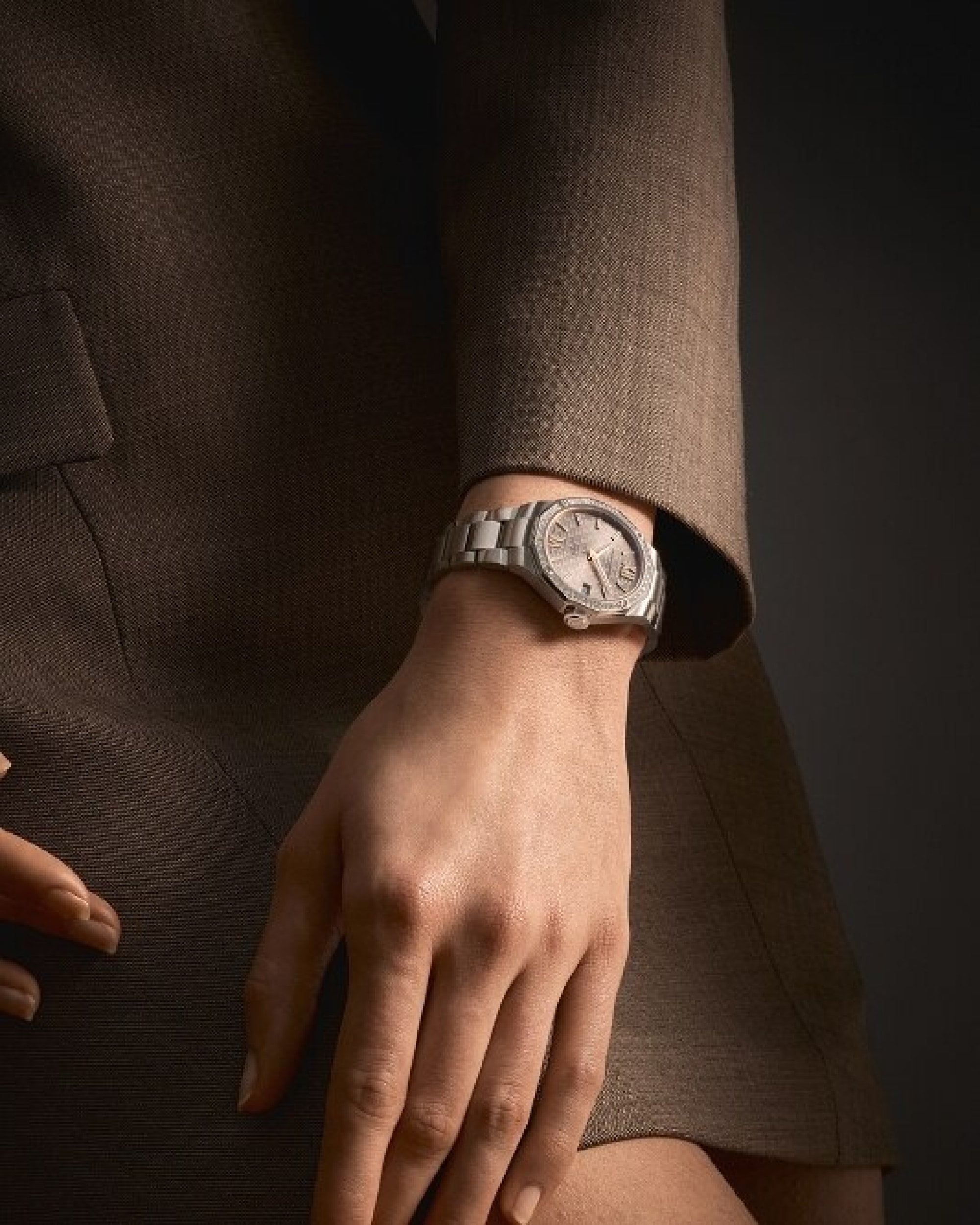 Riviera 10796 Watch for ladies | Check Prices on Baume & Mercier