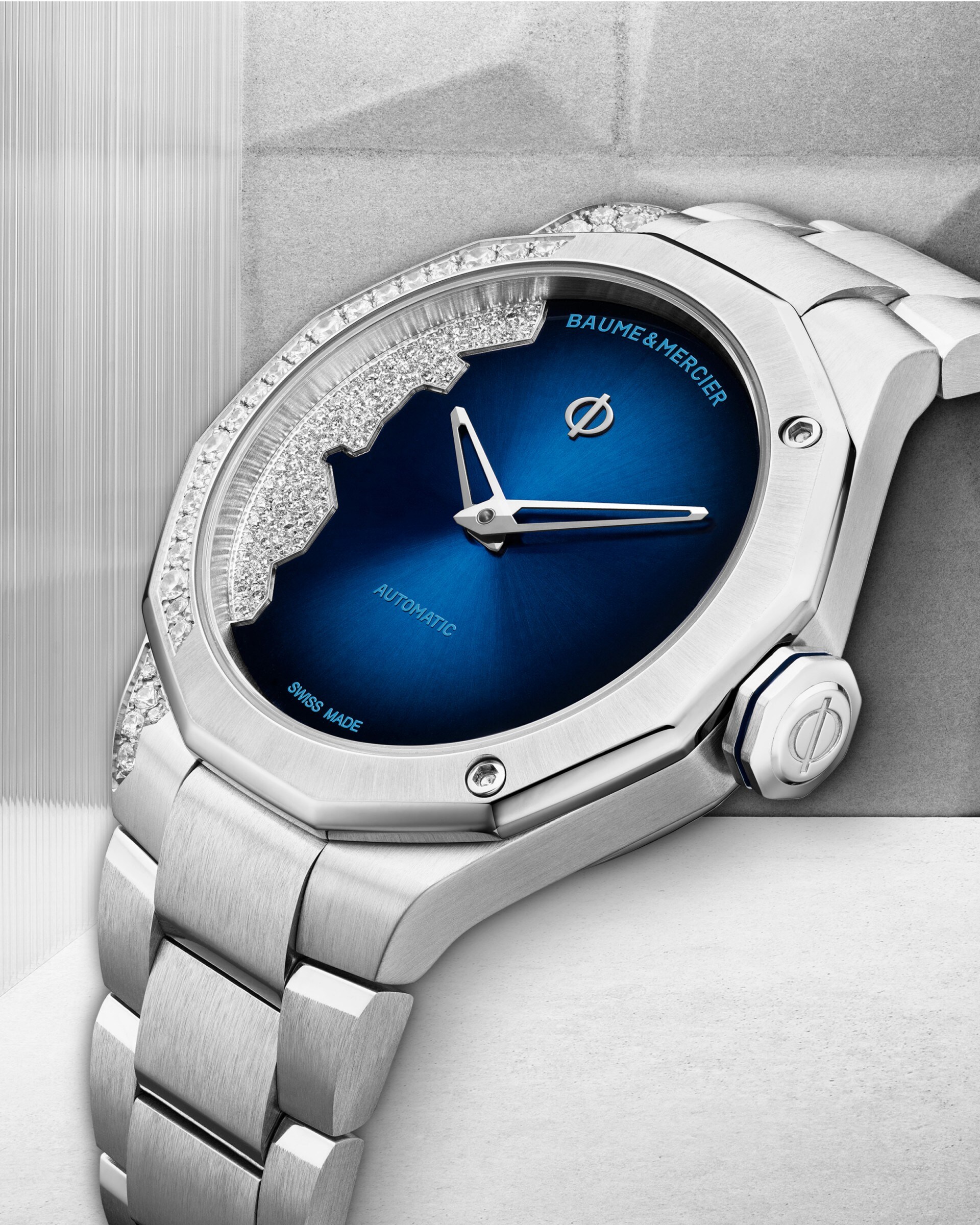 Riviera 10615